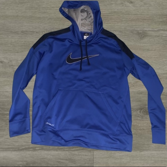 Nike Sweatshirt - Picture 1 of 1